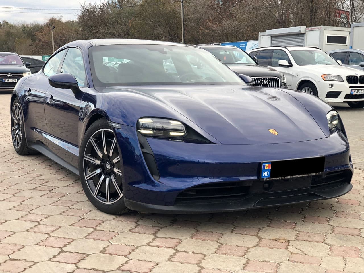 Porsche Taycan 4S 2022 — Миниатюра 3