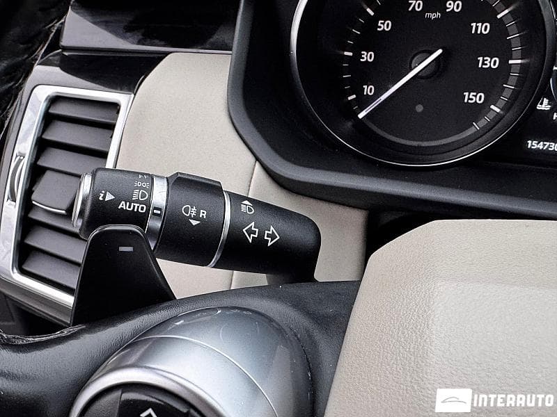 2018 Land Rover Discovery — Miniatură 11