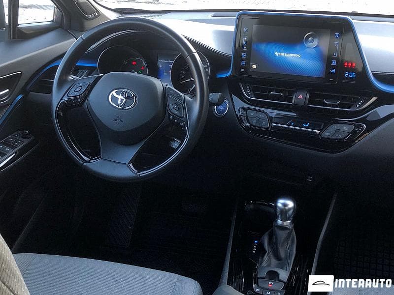 2019 Toyota C-HR — Miniatură 10