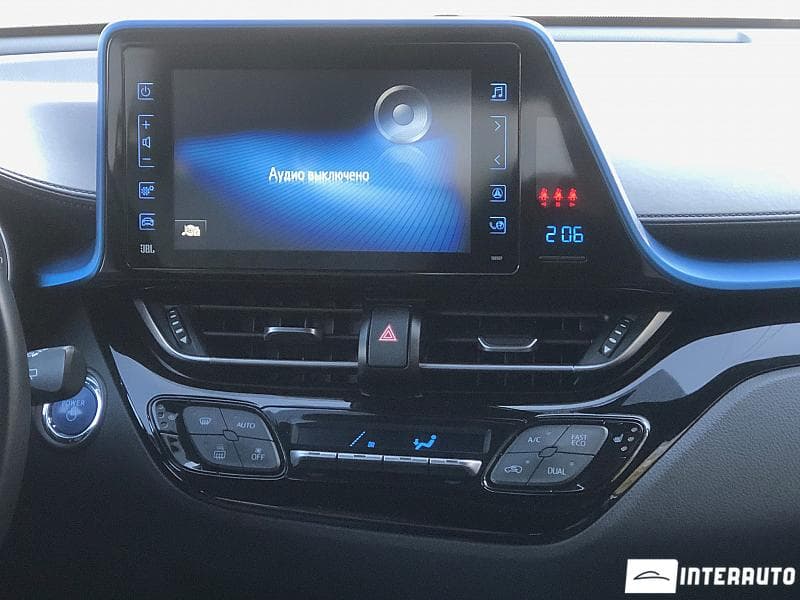 2019 Toyota C-HR — Miniatură 13