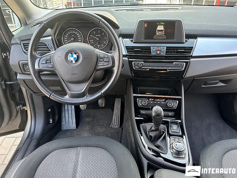 2017 BMW 216d — Miniatură 7