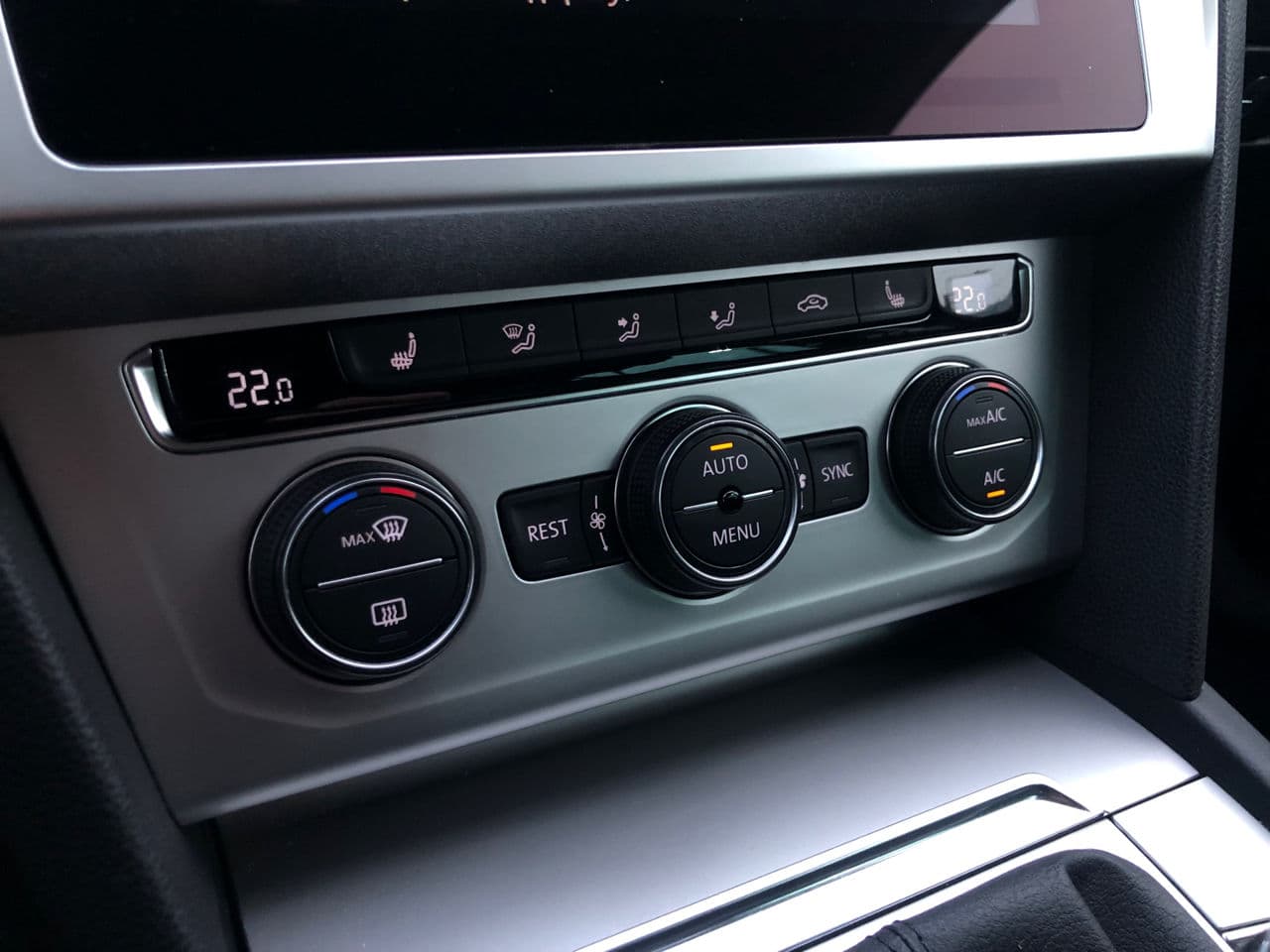 2017 Volkswagen Passat — Miniatură 10