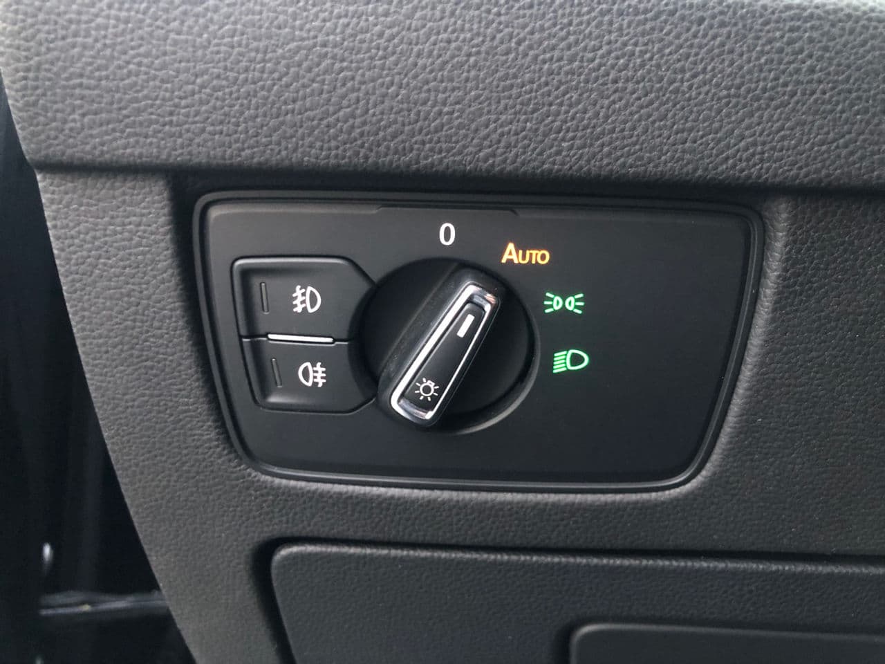 2017 Volkswagen Passat — Miniatură 6