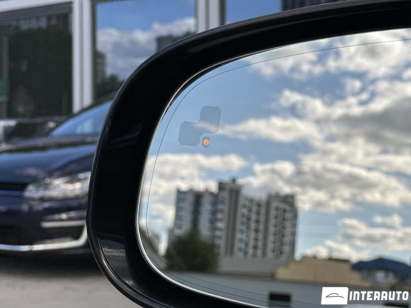 2016 Jaguar XE — Miniatură 5