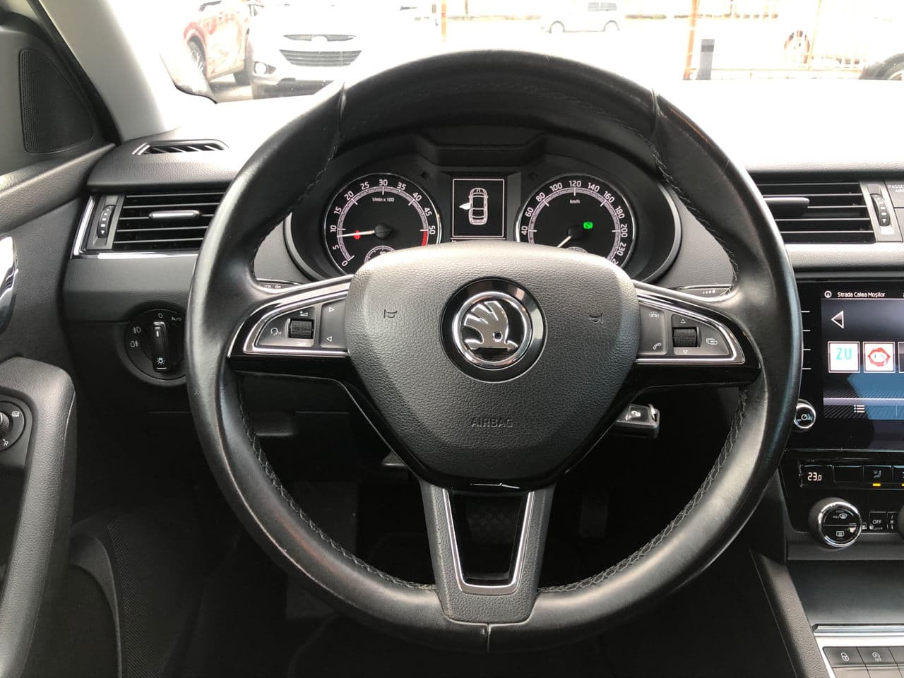 2017 Skoda Octavia — Miniatură 7