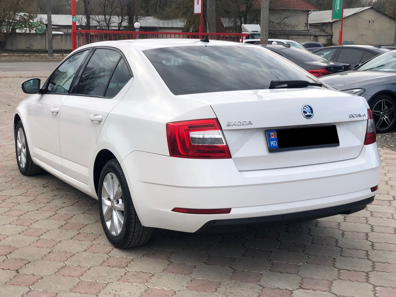 2017 Skoda Octavia — Miniatură 2