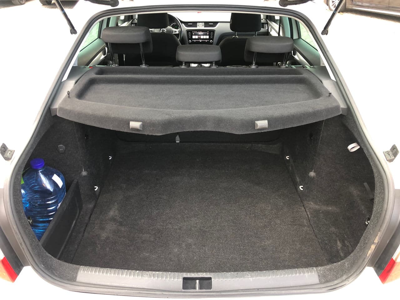 2017 Skoda Octavia — Miniatură 15