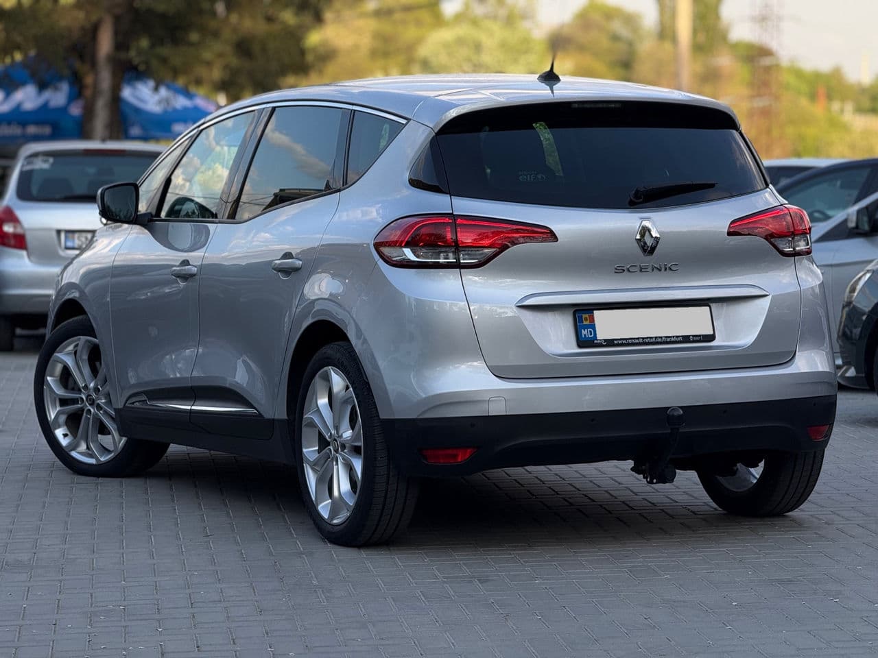 2016 Renault Scenic — Miniatură 4