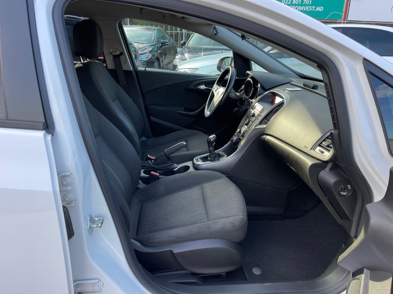 2013 Opel Astra — Miniatură 18
