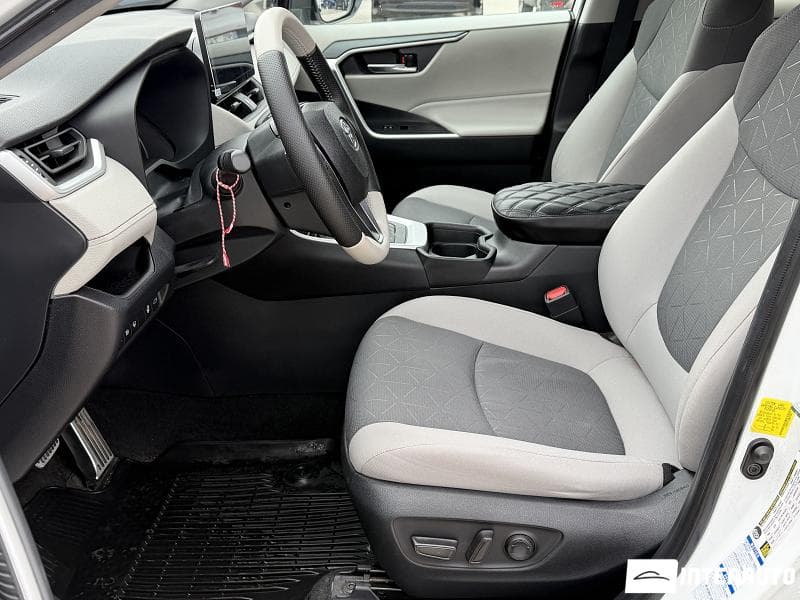 2020 Toyota Rav-4 — Miniatură 5