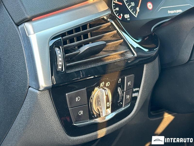 BMW 520 2019 — Миниатюра 14