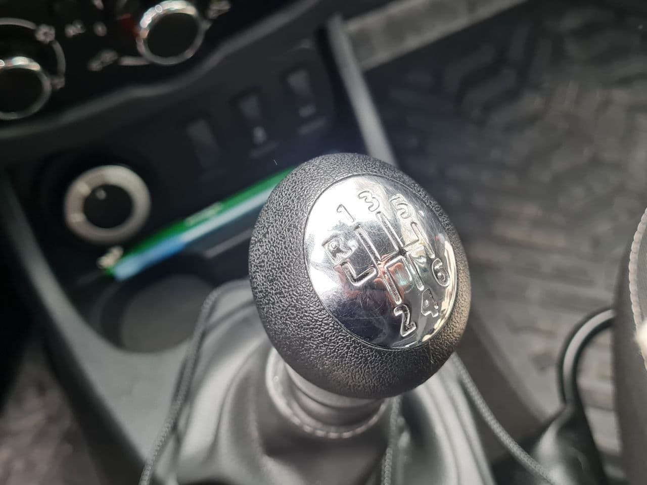 2014 Dacia Duster — Miniatură 14