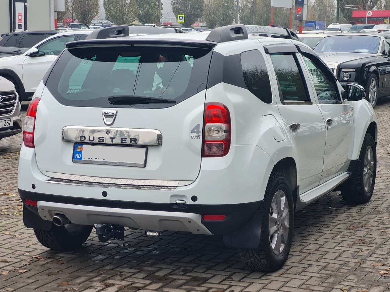 2014 Dacia Duster — Miniatură 2