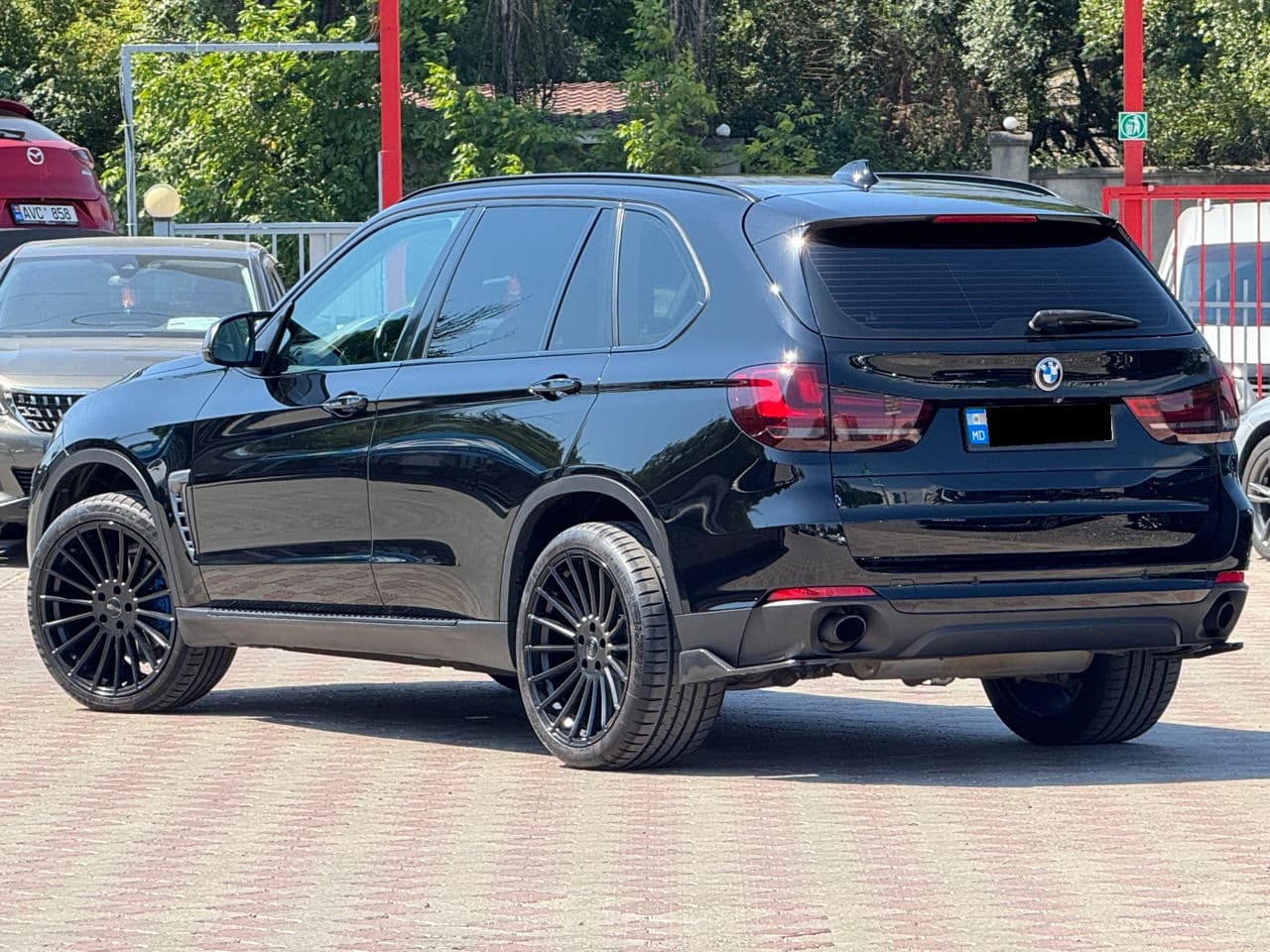 BMW X5 2.5D 2016 — Миниатюра 2