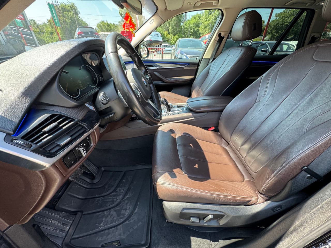 BMW X5 2.5D 2016 — Миниатюра 8