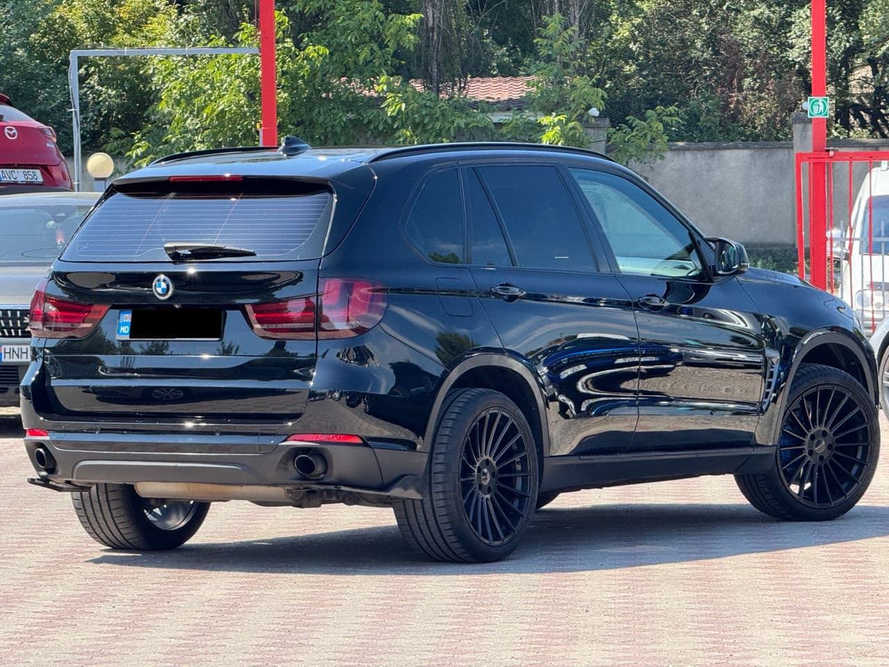 BMW X5 2.5D 2016 — Миниатюра 3