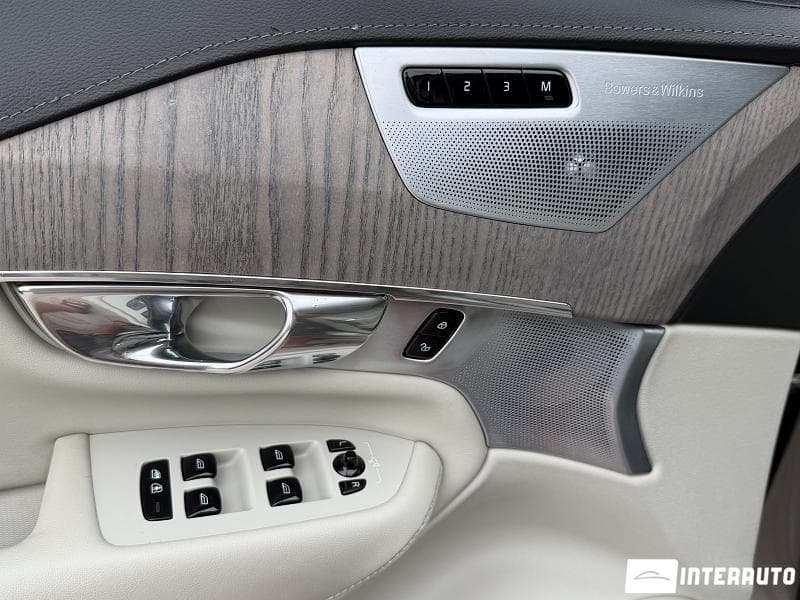 Volvo XC 90 2020 — Миниатюра 8