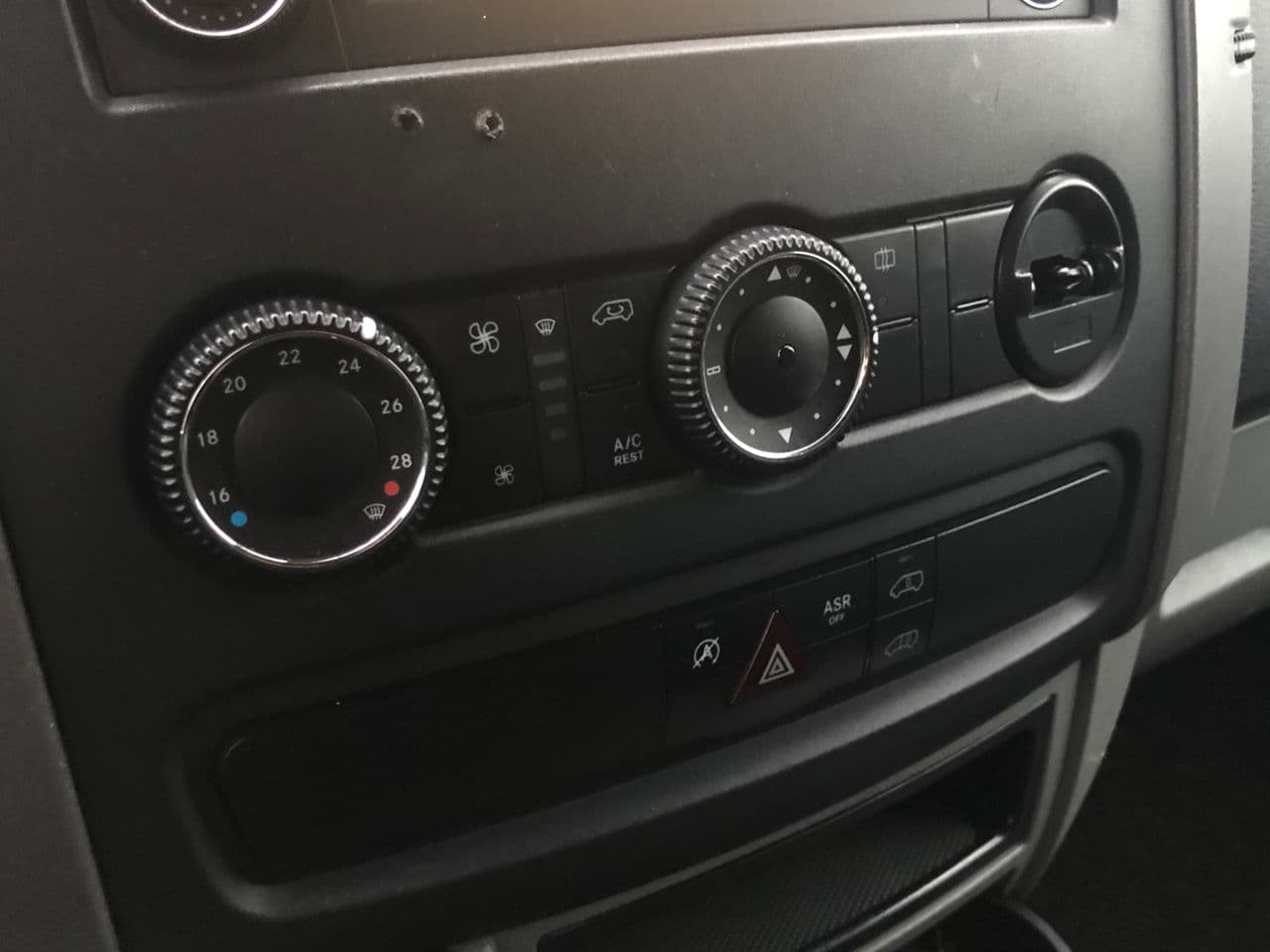 2013 Volkswagen Crafter — Miniatură 8