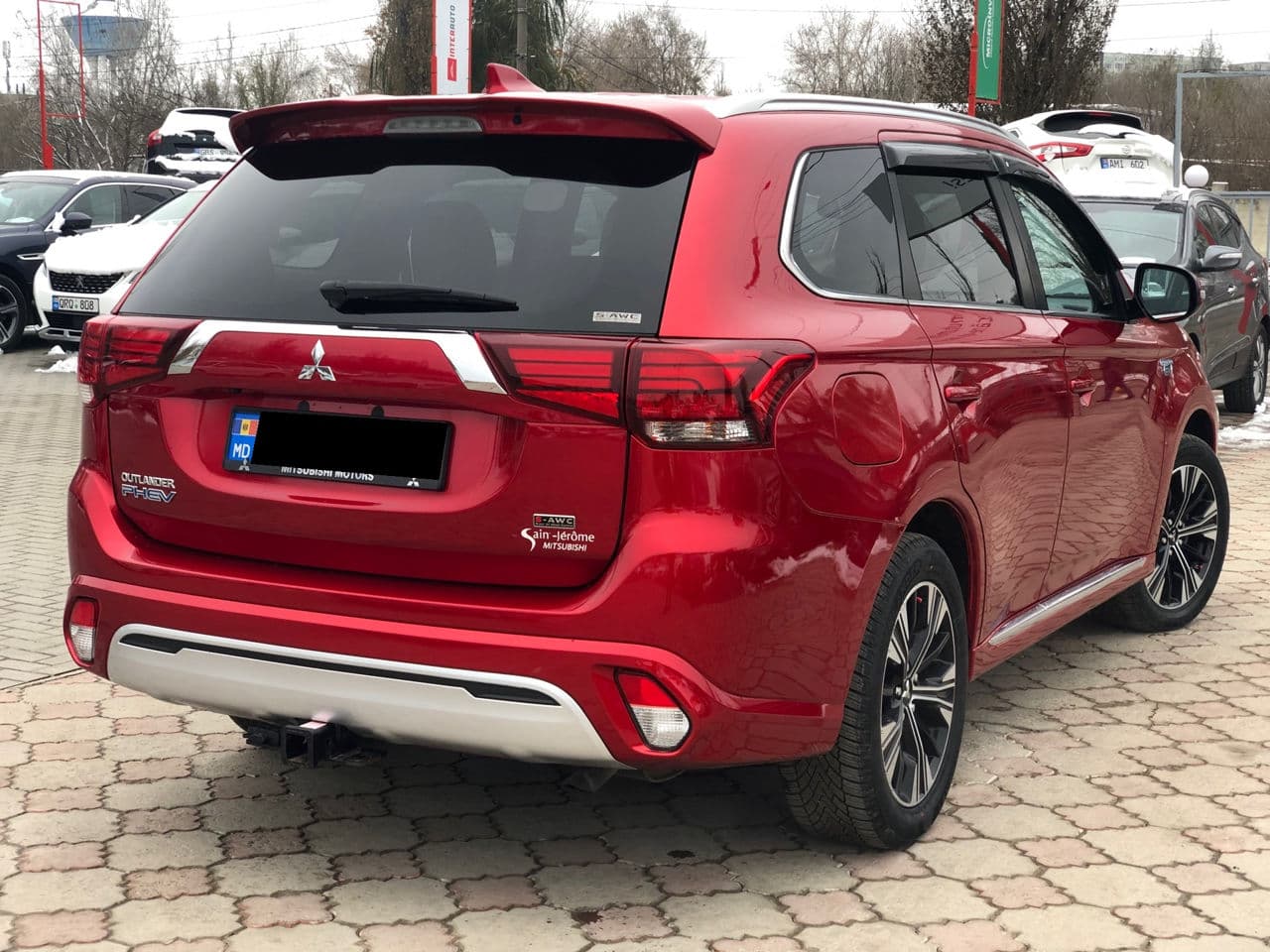 2021 Mitsubishi Outlander — Miniatură 3