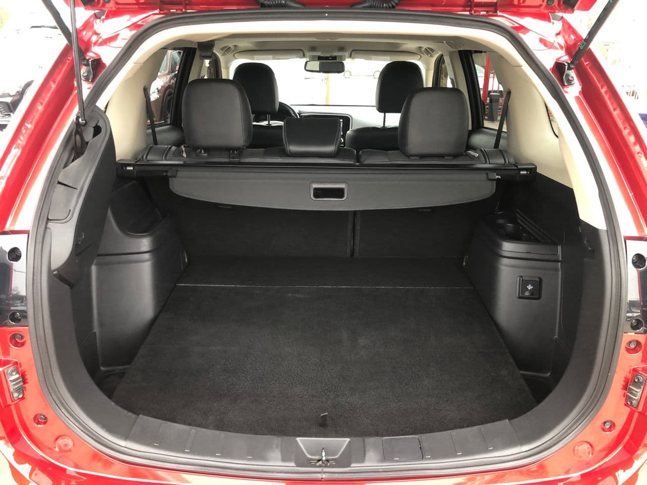 2021 Mitsubishi Outlander — Miniatură 17