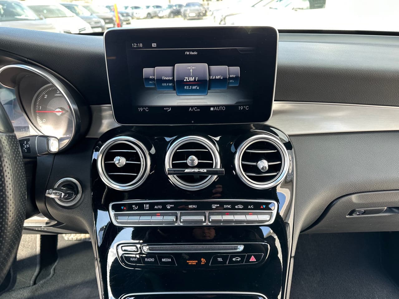2017 Mercedes GLC 250d — Miniatură 11
