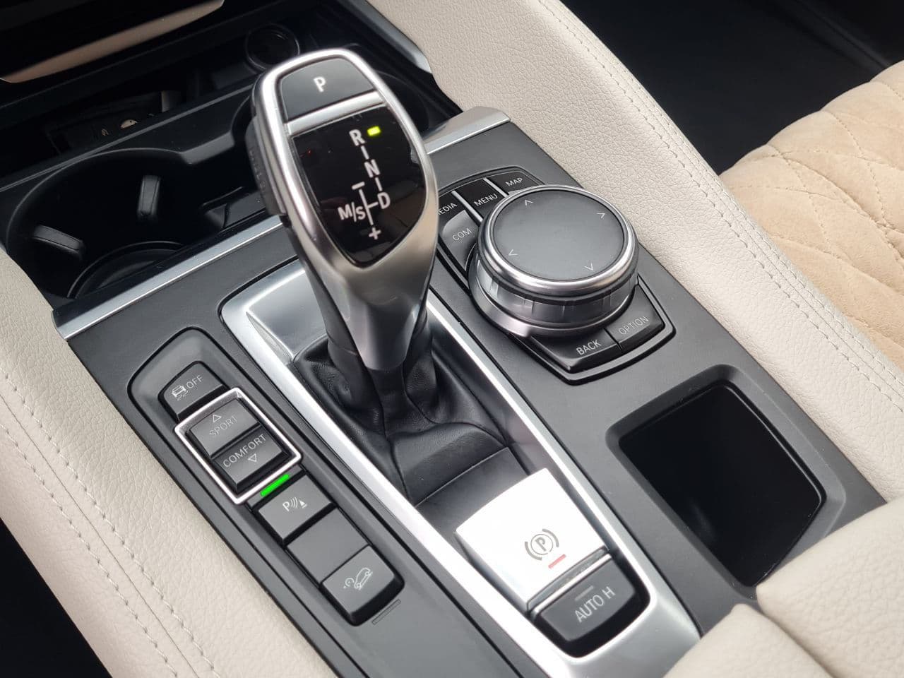 2017 BMW X6 3.0D — Miniatură 13