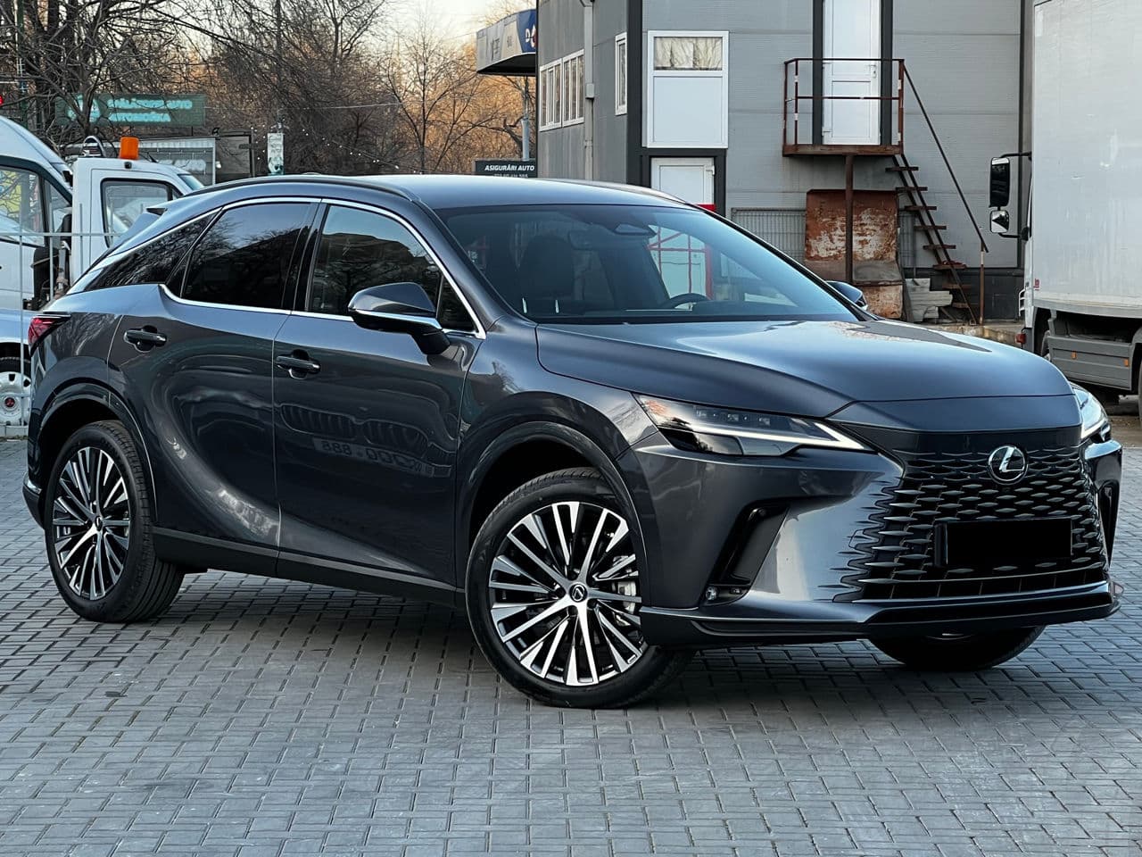 2023 Lexus RX 350h — Miniatură 3