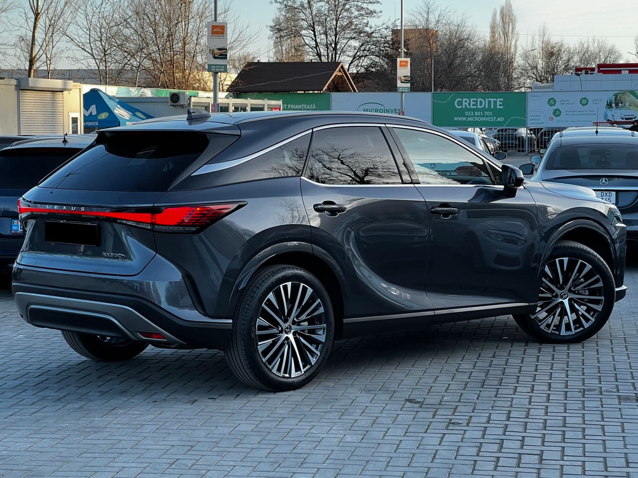 2023 Lexus RX 350h — Miniatură 4