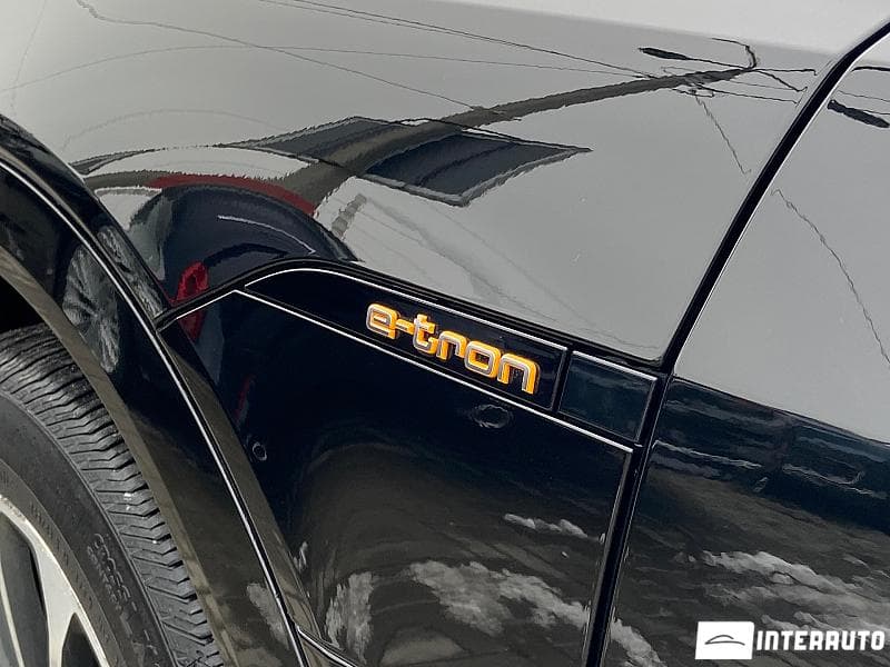 2019 Audi E-tron — Miniatură 7