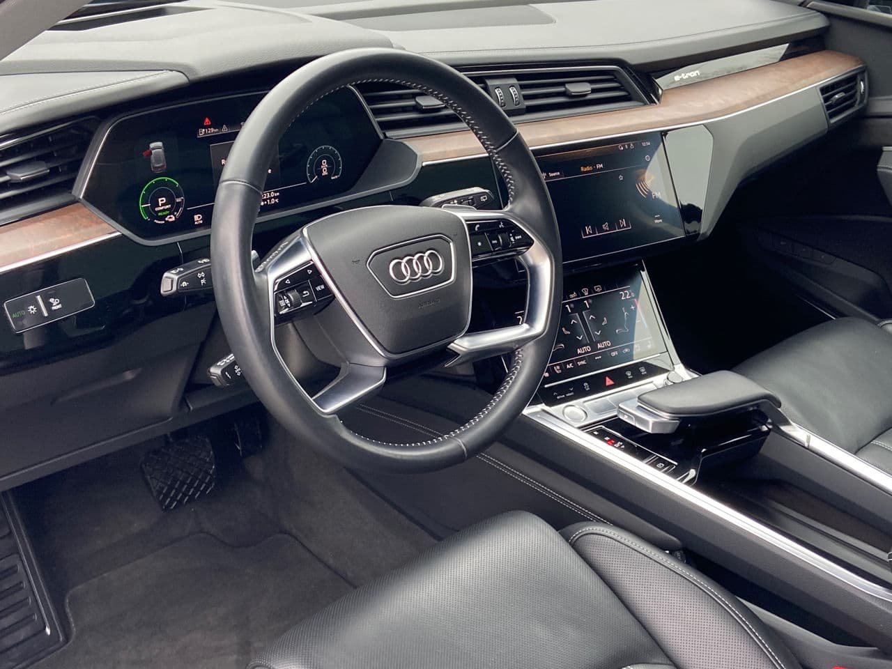 2019 Audi E-tron — Miniatură 11