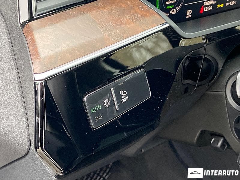 2019 Audi E-tron — Miniatură 12