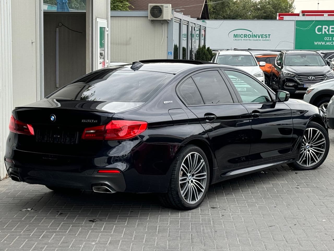 2019 BMW 530e — Miniatură 3