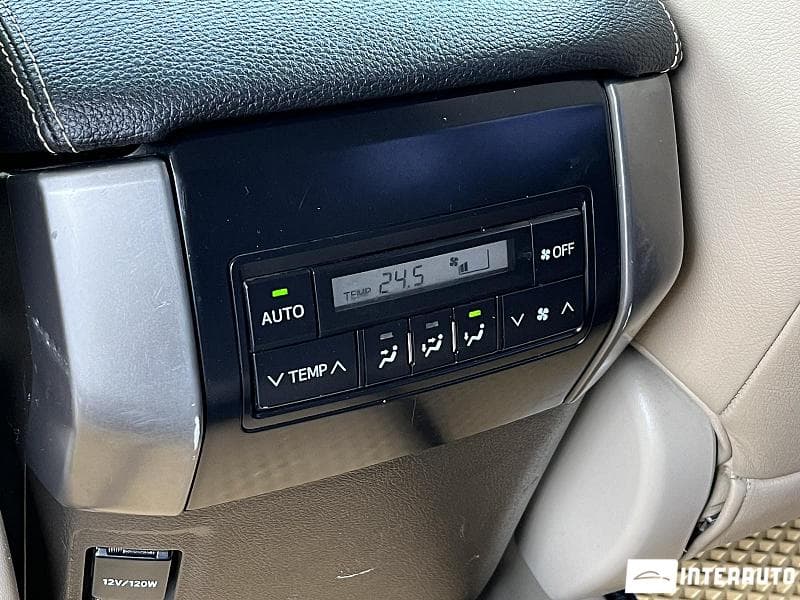 Toyota Land Cruiser Prado 2010 — Миниатюра 17