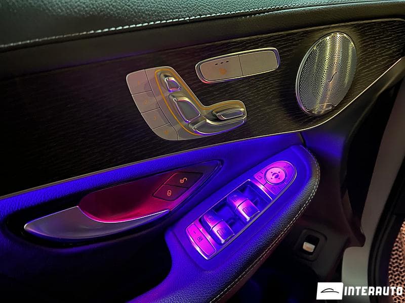 2020 Mercedes GLC 300 Coupe — Miniatură 21