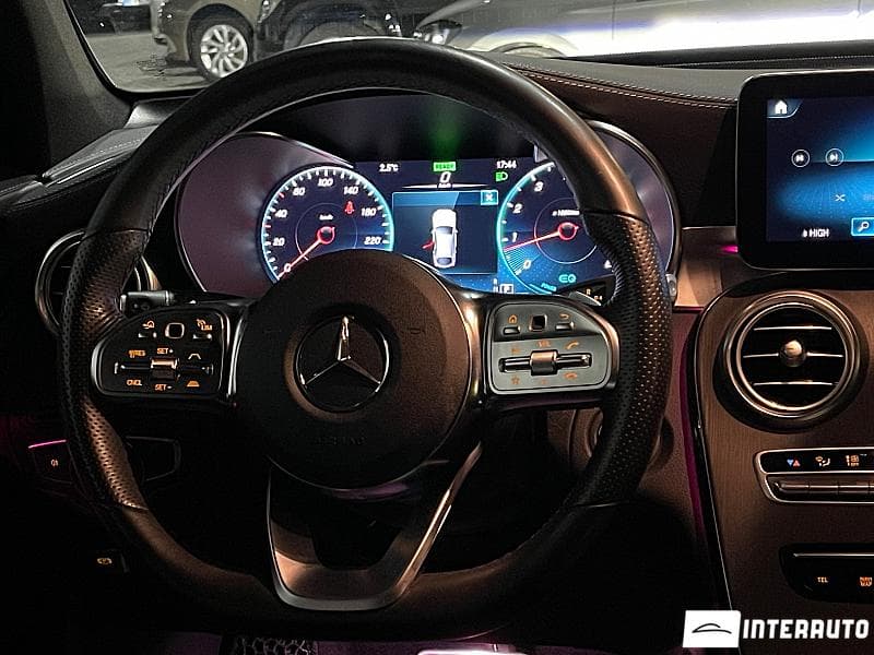 2020 Mercedes GLC 300 Coupe — Miniatură 7