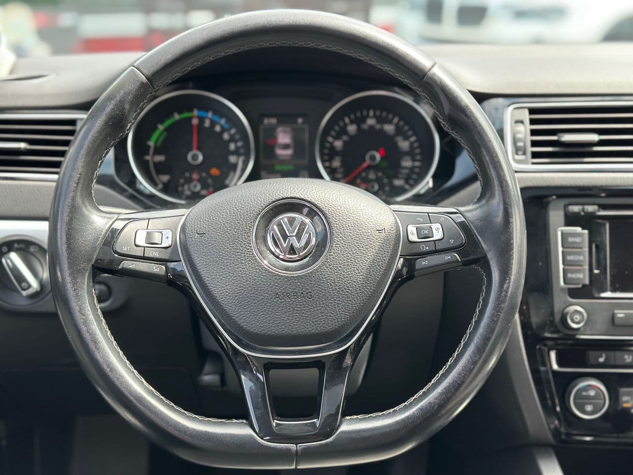2015 Volkswagen Jetta — Miniatură 9