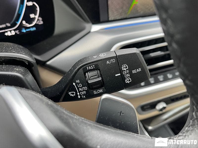 BMW X5 4.5e 2022 — Миниатюра 19