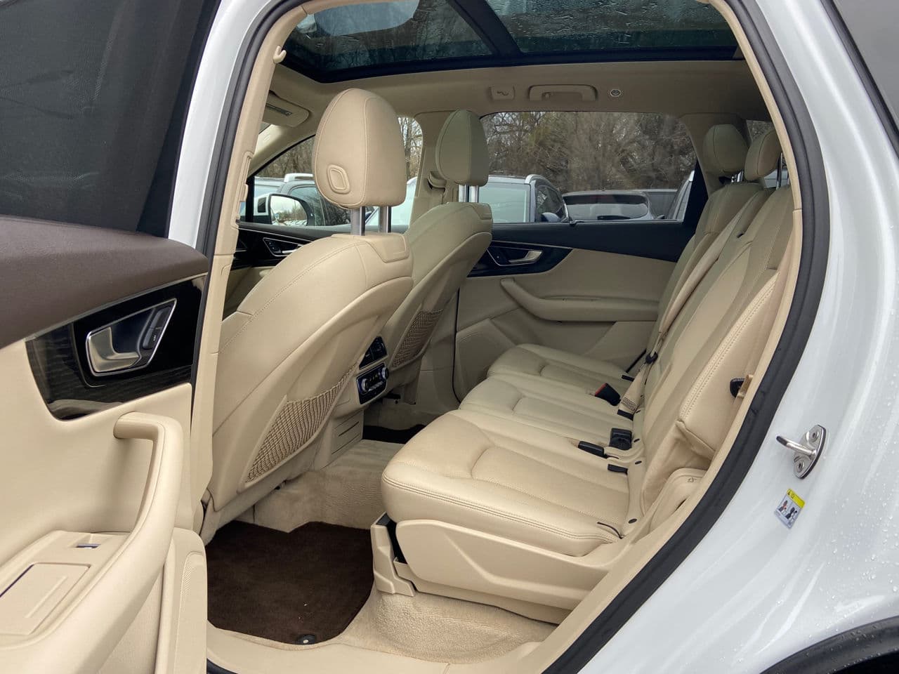 2016 Audi Q7 — Miniatură 18