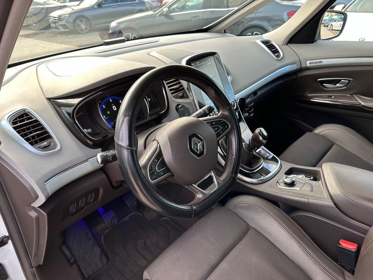 Renault Espace 2016 — Миниатюра 8