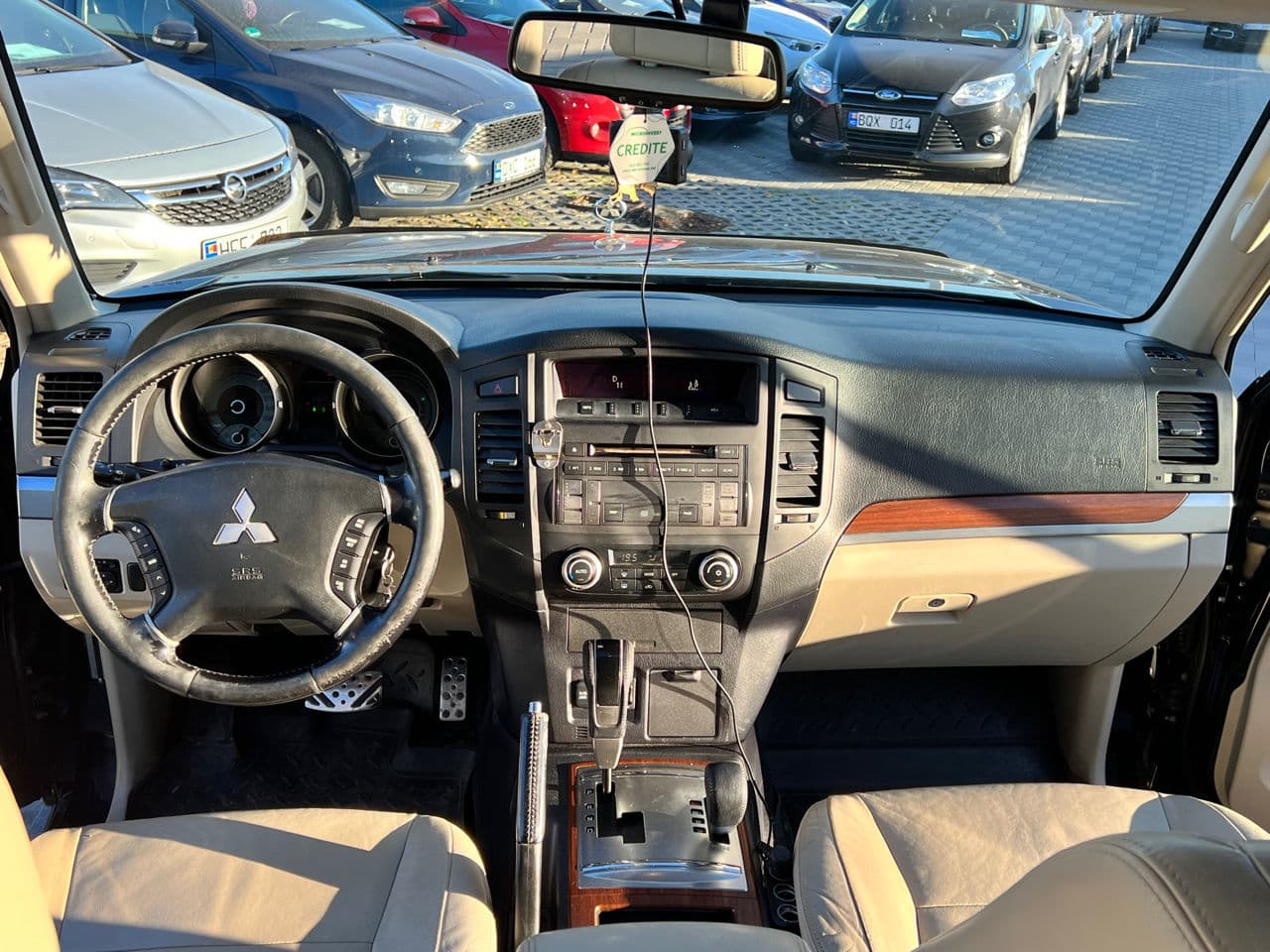 2009 Mitsubishi Pajero — Miniatură 7