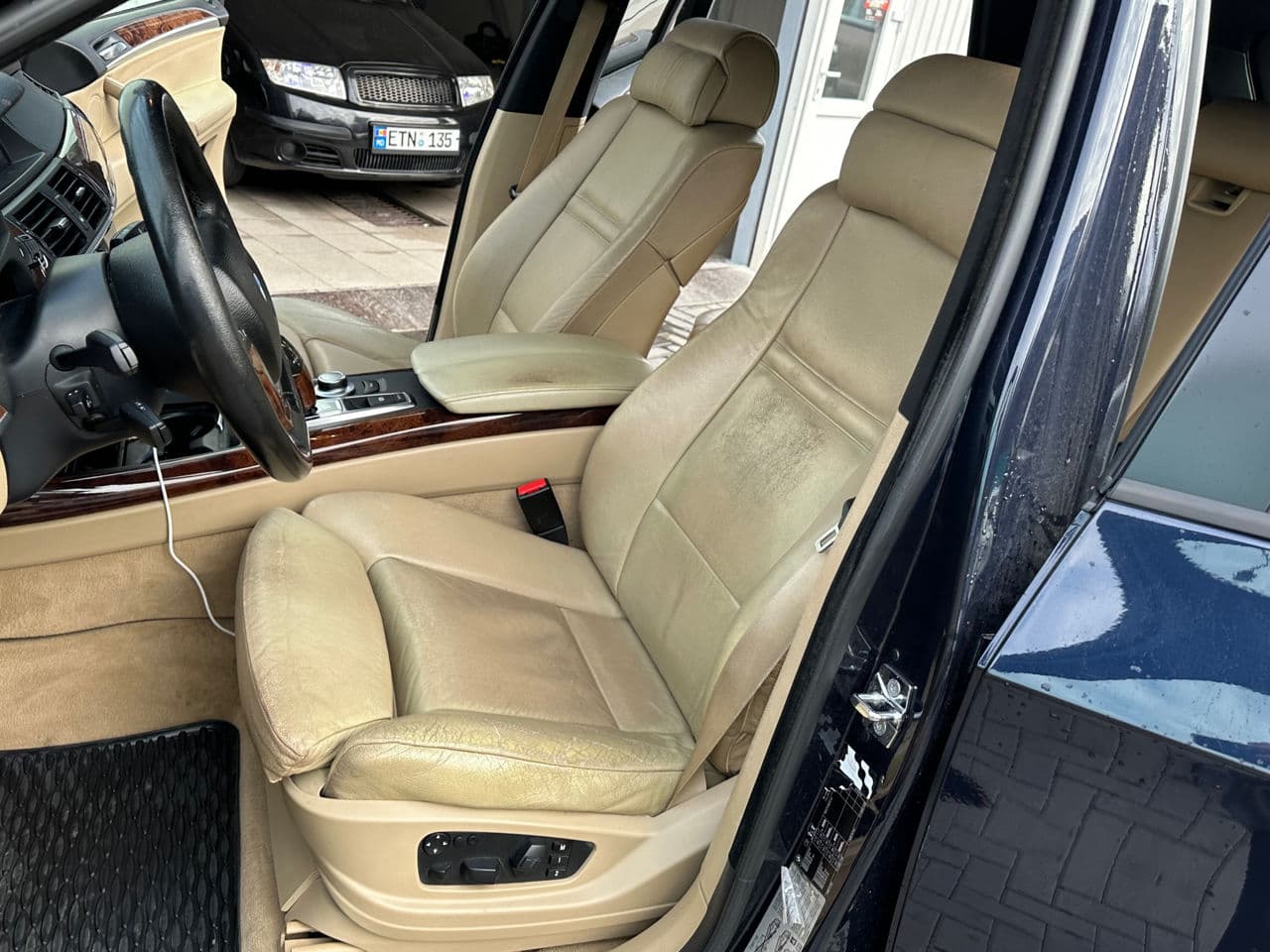 BMW X5 3.0i 2007 — Миниатюра 6