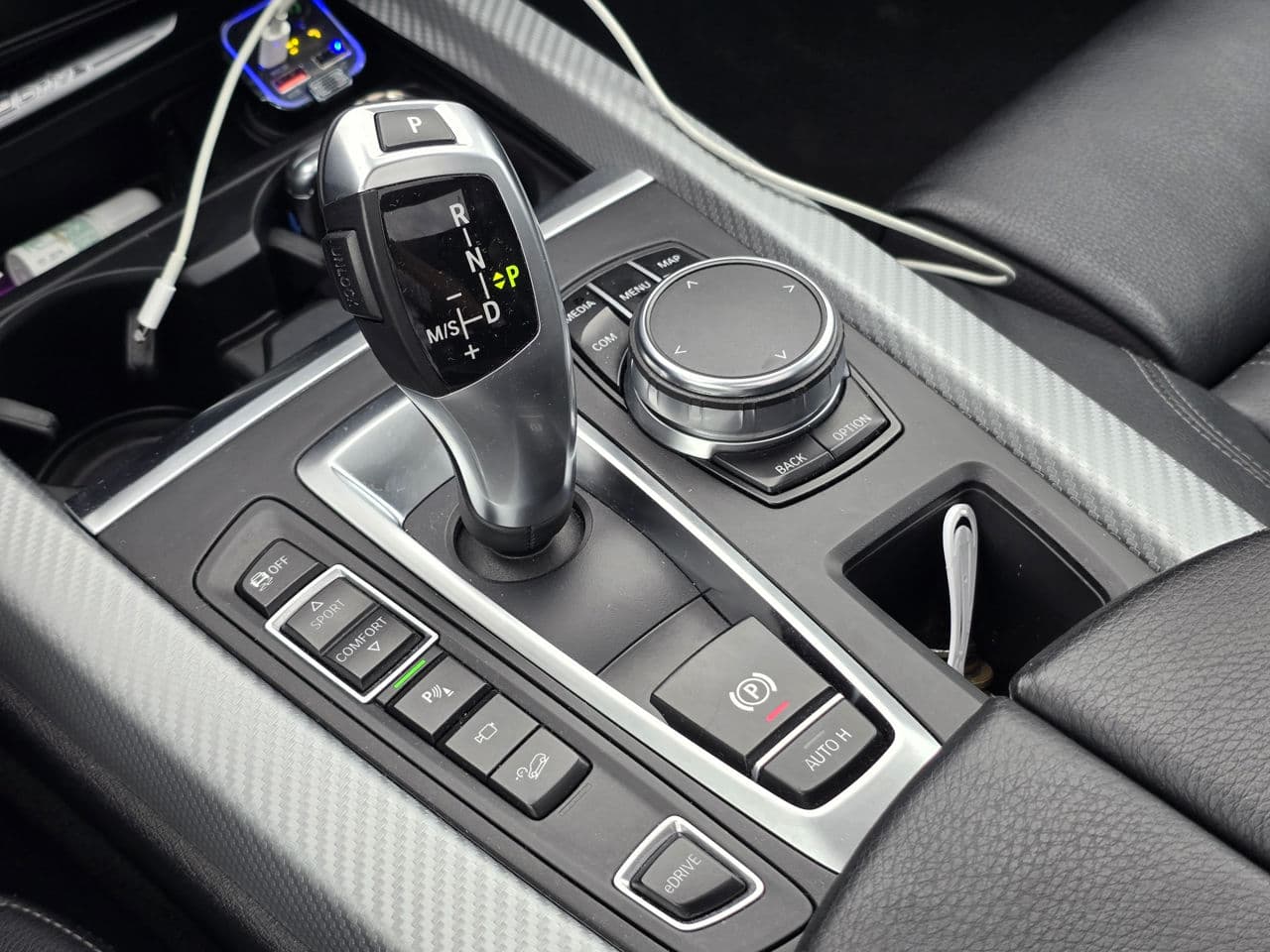 BMW X5 4.0e 2018 — Миниатюра 15