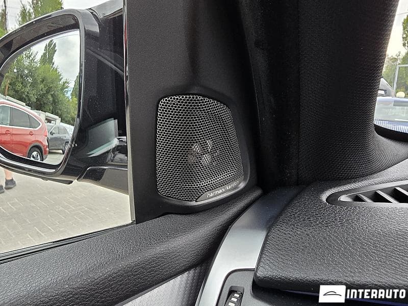 BMW X5 4.0e 2018 — Миниатюра 8