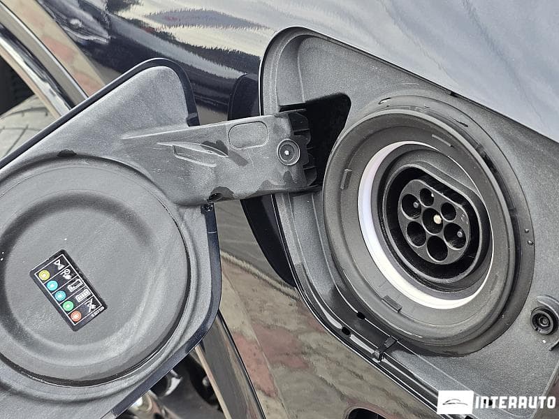 BMW X5 4.0e 2018 — Миниатюра 6