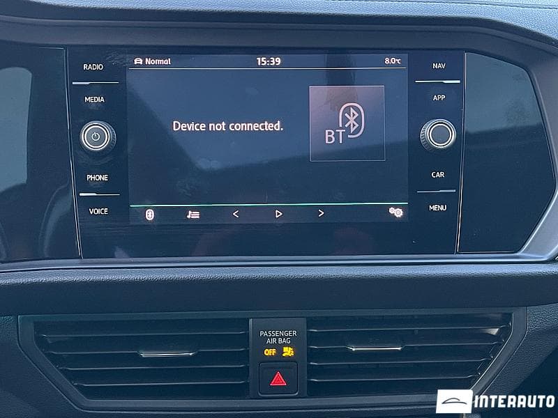 Volkswagen Jetta 2018 — Миниатюра 10