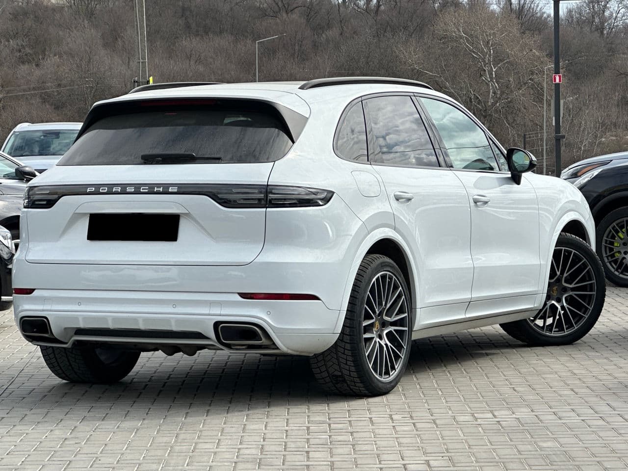 2019 Porsche Cayenne — Miniatură 3