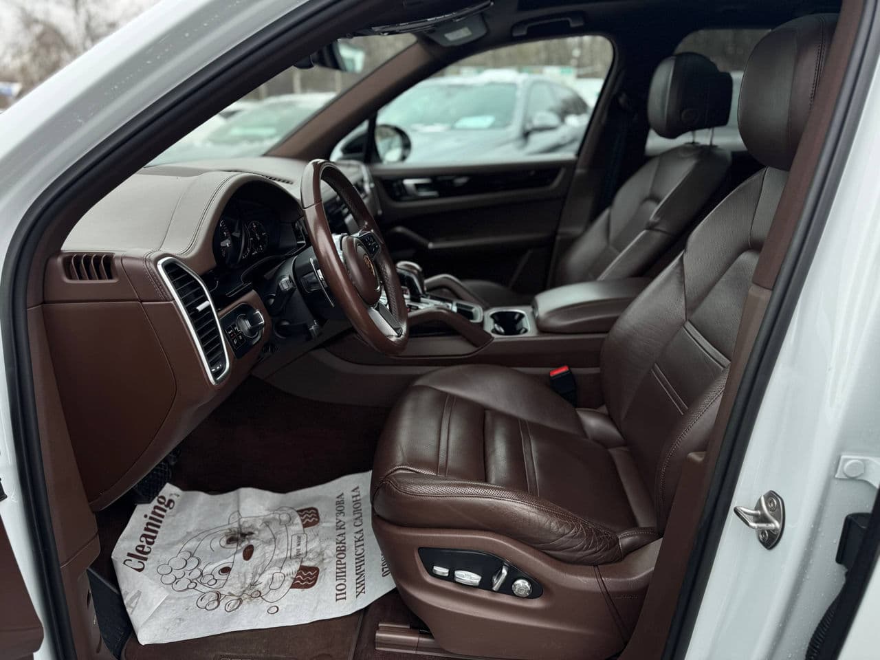 2019 Porsche Cayenne — Miniatură 5
