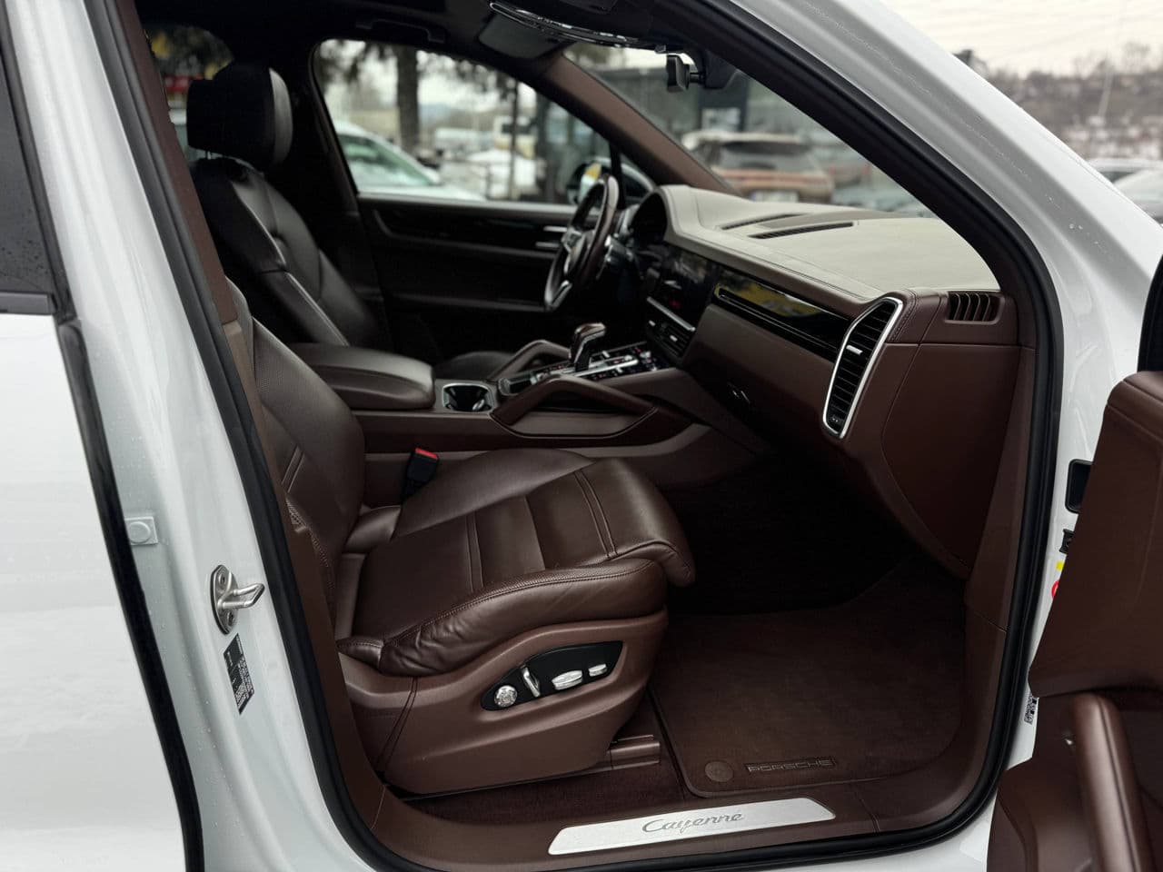 2019 Porsche Cayenne — Miniatură 16