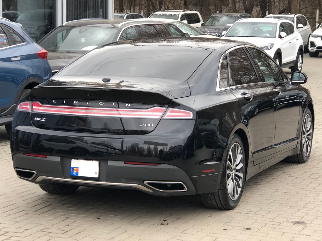 Lincoln MKZ 2017 — Миниатюра 2