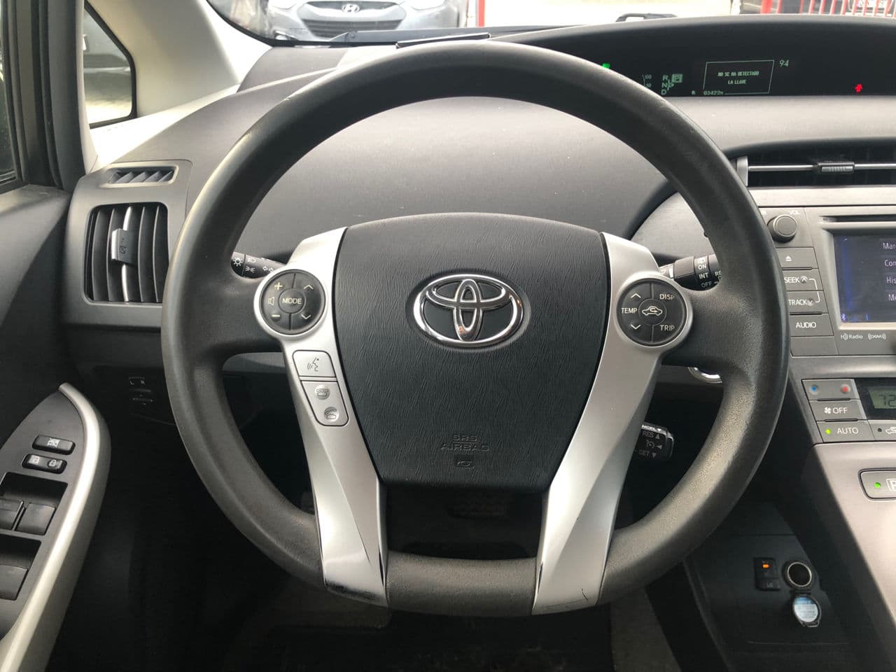Toyota Prius 2012 — Миниатюра 8